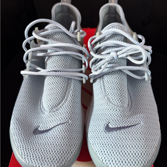 Nike Sky Blue Athletic Shoes